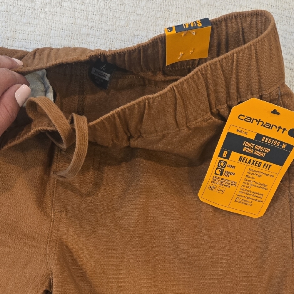 Carhartt Women's Tan Cargo Shorts - Picture 4 of 11